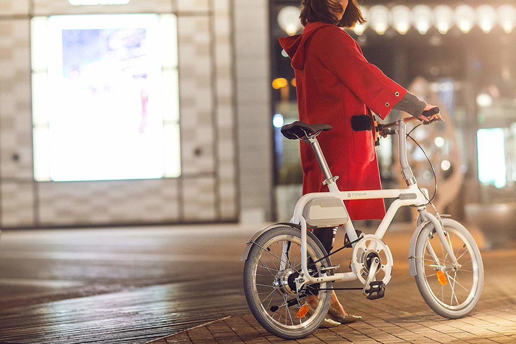 おしゃれな軽量電動自転車「チノーバ」【女子おすすめのミニベロ】