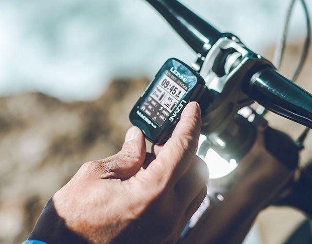 lezyne macro_plus_gps