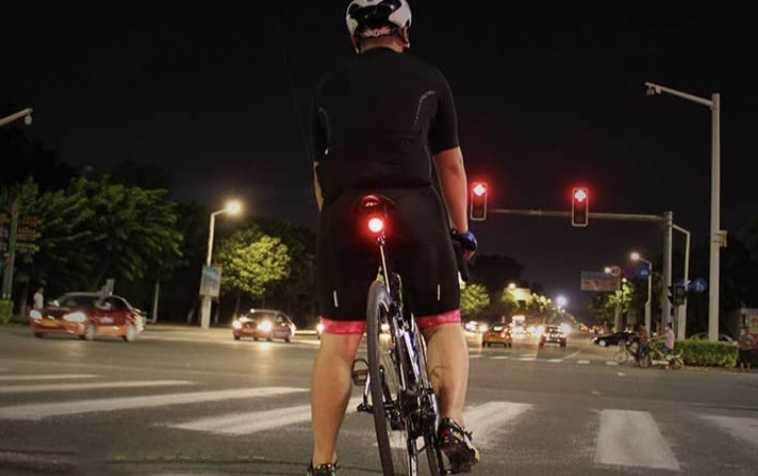 LAOPAO smart tail lignt