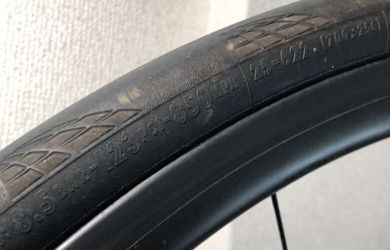 自転車チューブの選び方 バルブ長さ